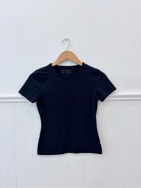 Golden Butter Essential T-Shirt in Admiral (Navy)